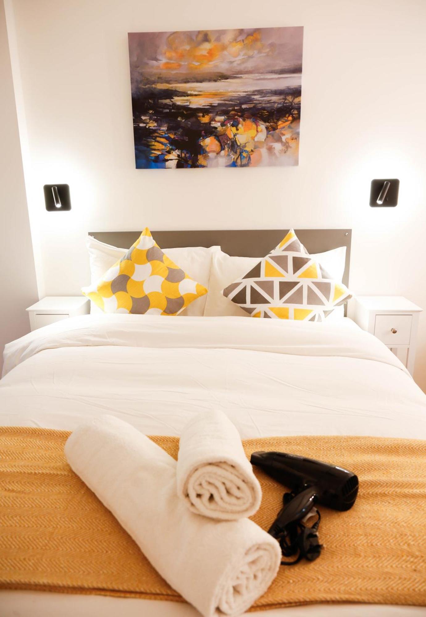 New Luxury Rooms In The Heart Of London Next To Shops, Cafes, Bars & Metro With Shared Bathrooms Exteriér fotografie