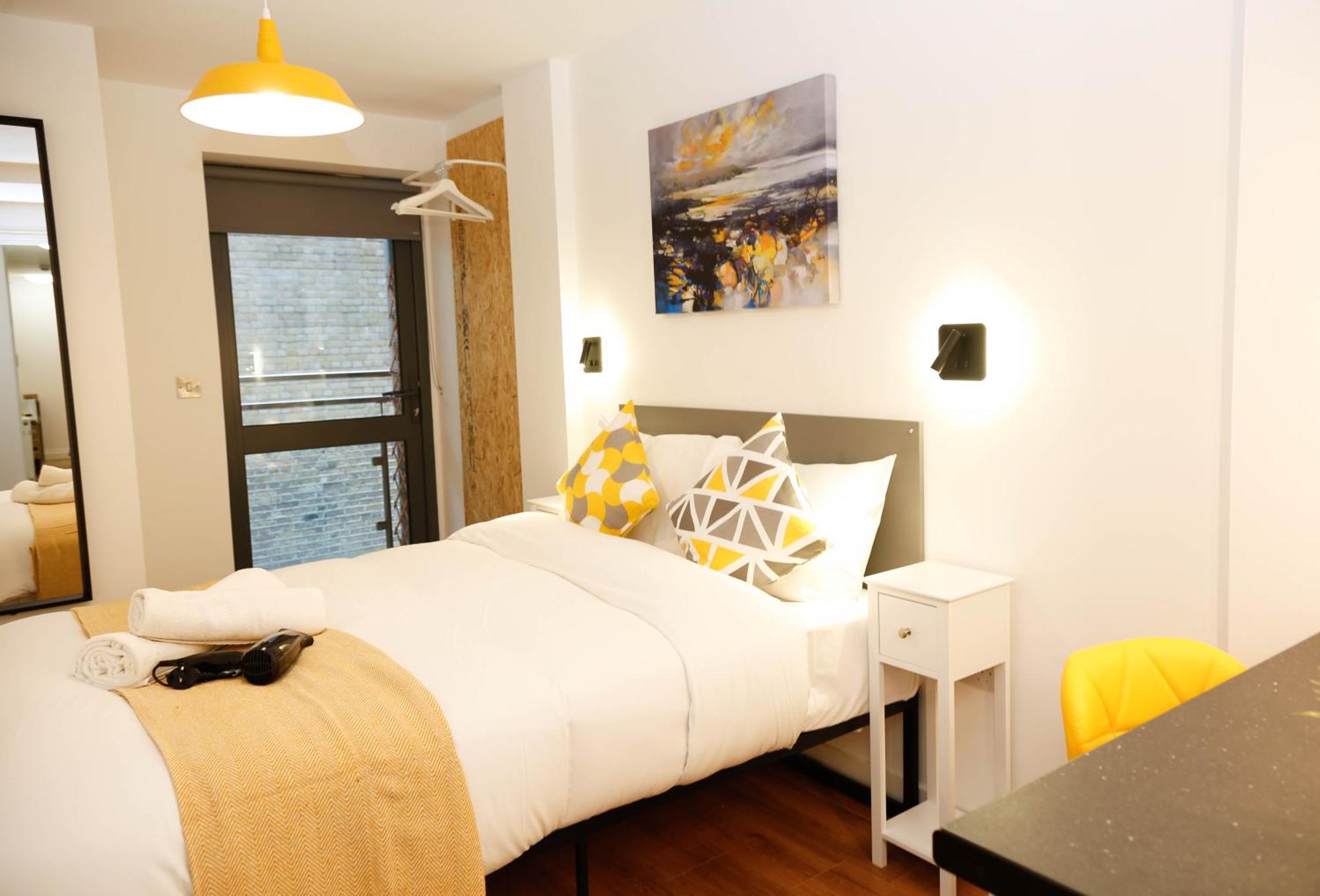 New Luxury Rooms In The Heart Of London Next To Shops, Cafes, Bars & Metro With Shared Bathrooms Exteriér fotografie