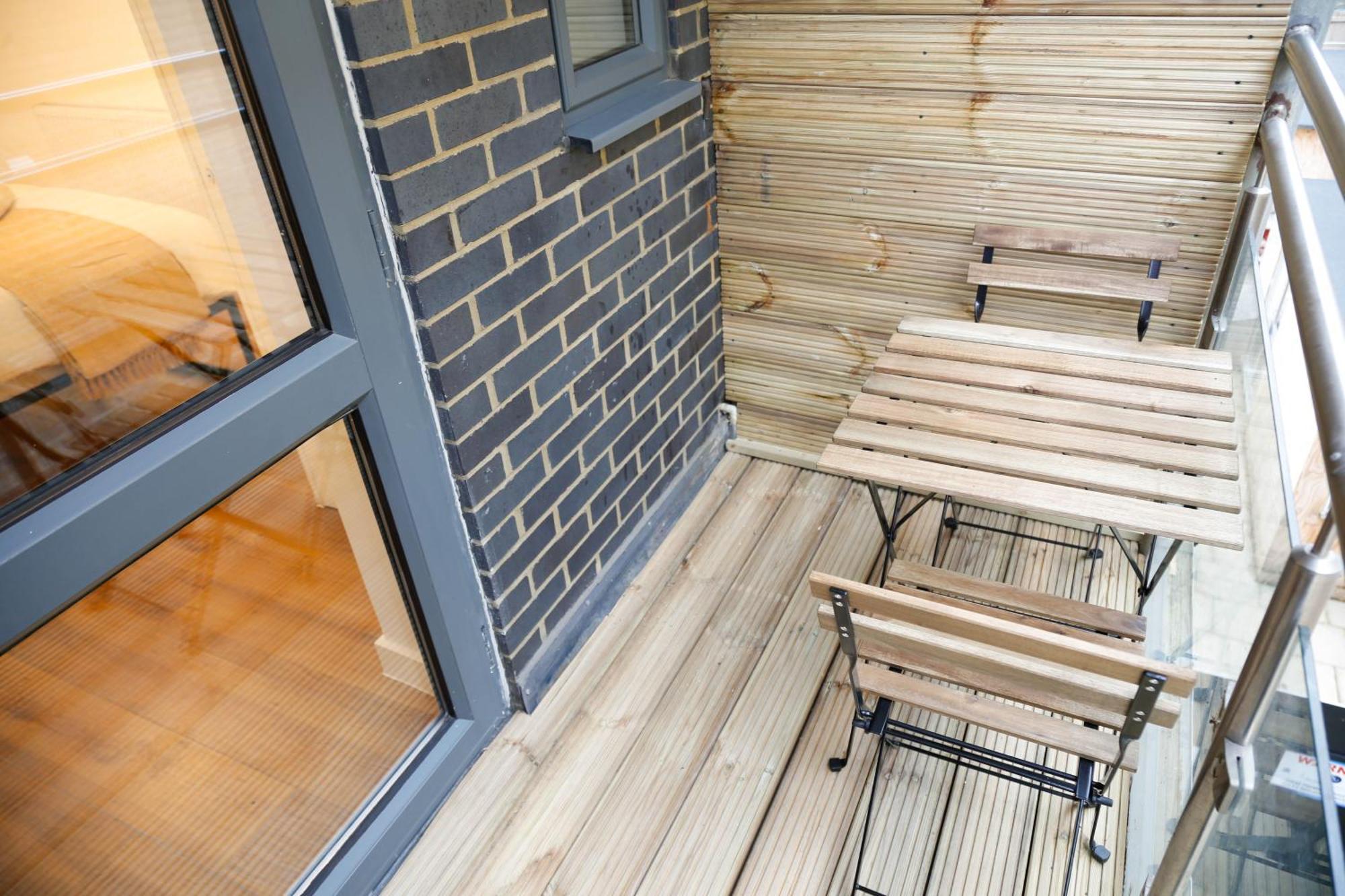 New Luxury Rooms In The Heart Of London Next To Shops, Cafes, Bars & Metro With Shared Bathrooms Exteriér fotografie