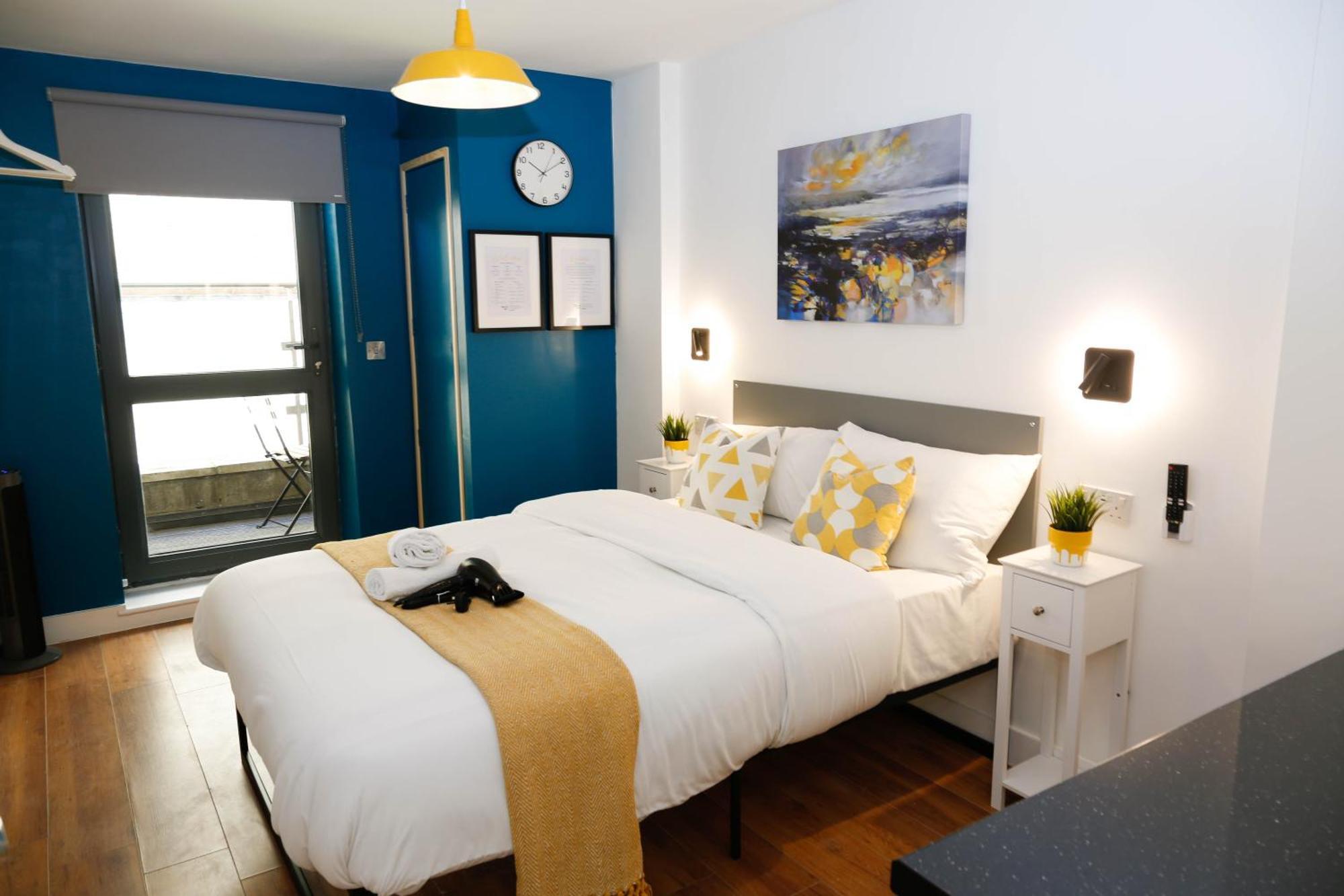 New Luxury Rooms In The Heart Of London Next To Shops, Cafes, Bars & Metro With Shared Bathrooms Exteriér fotografie