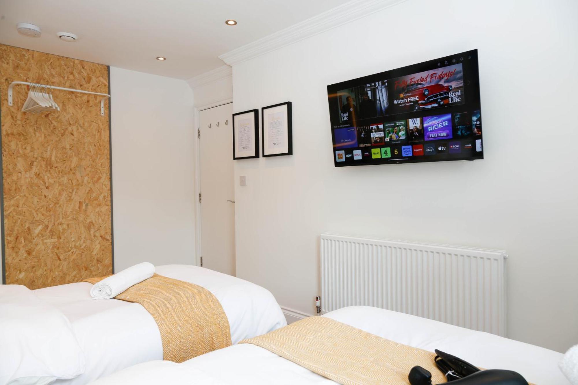 New Luxury Rooms In The Heart Of London Next To Shops, Cafes, Bars & Metro With Shared Bathrooms Exteriér fotografie